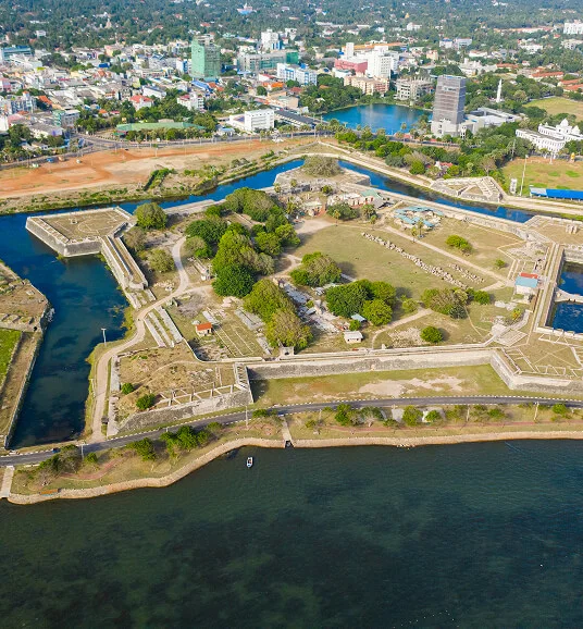 Jaffna Fort — Dutch & Portuguese ramparts